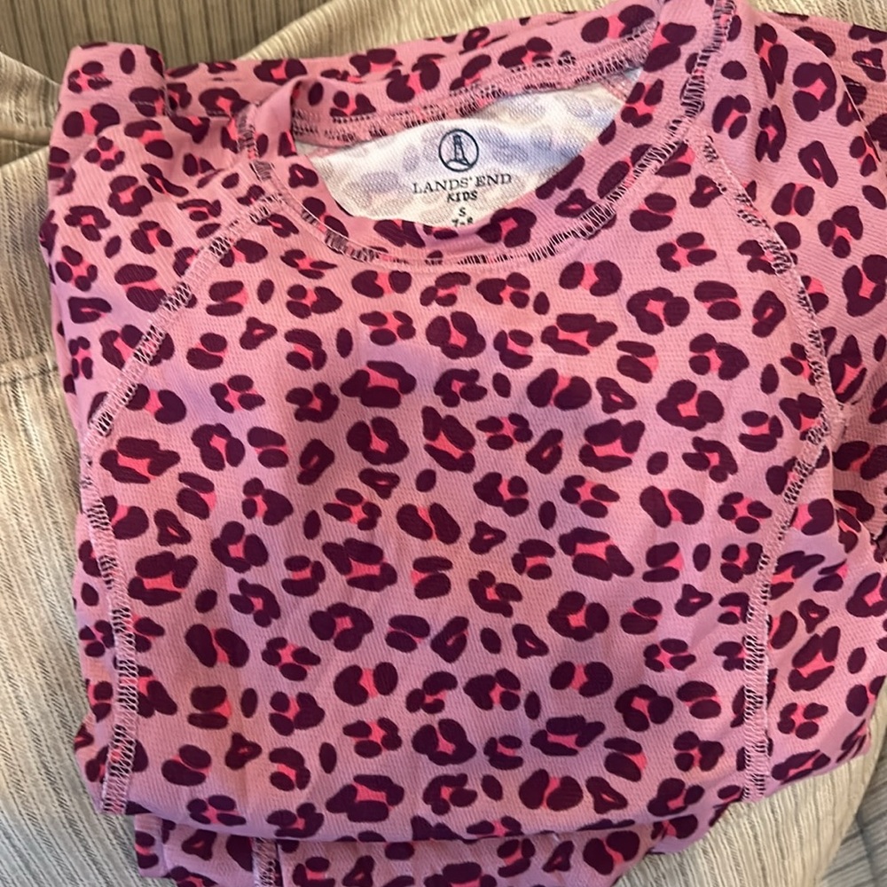 Lands’ End base layer size 7-8